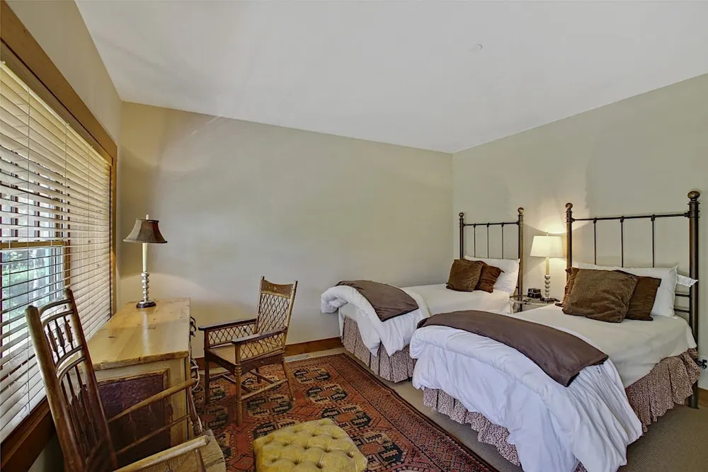 Abode at Moosehead Cabin