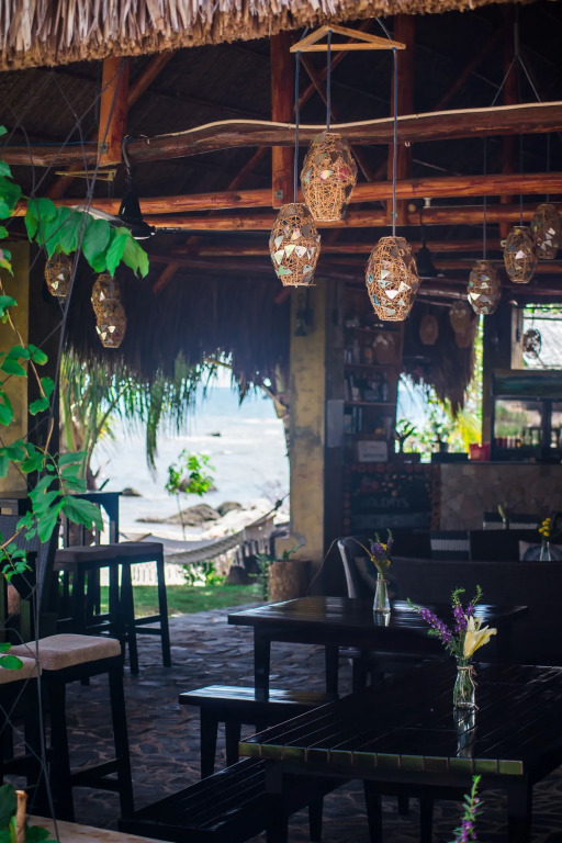 Rocks Beach Boutique