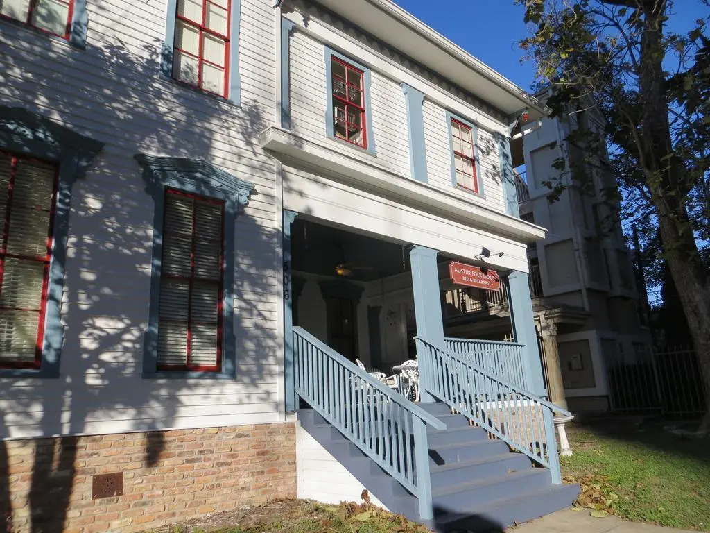 Austin Folk House