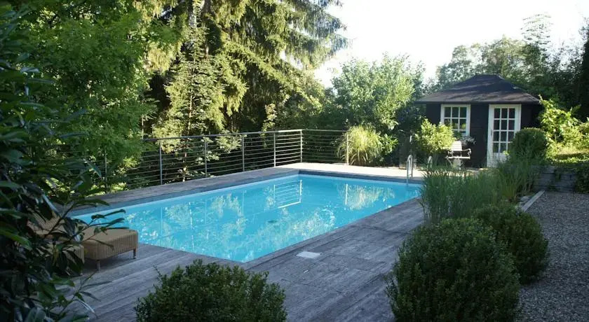 Landhaus am Plattenbichl - Luxus Apartment mit Pool und Sauna - im Sommer Bergbahn inklusive