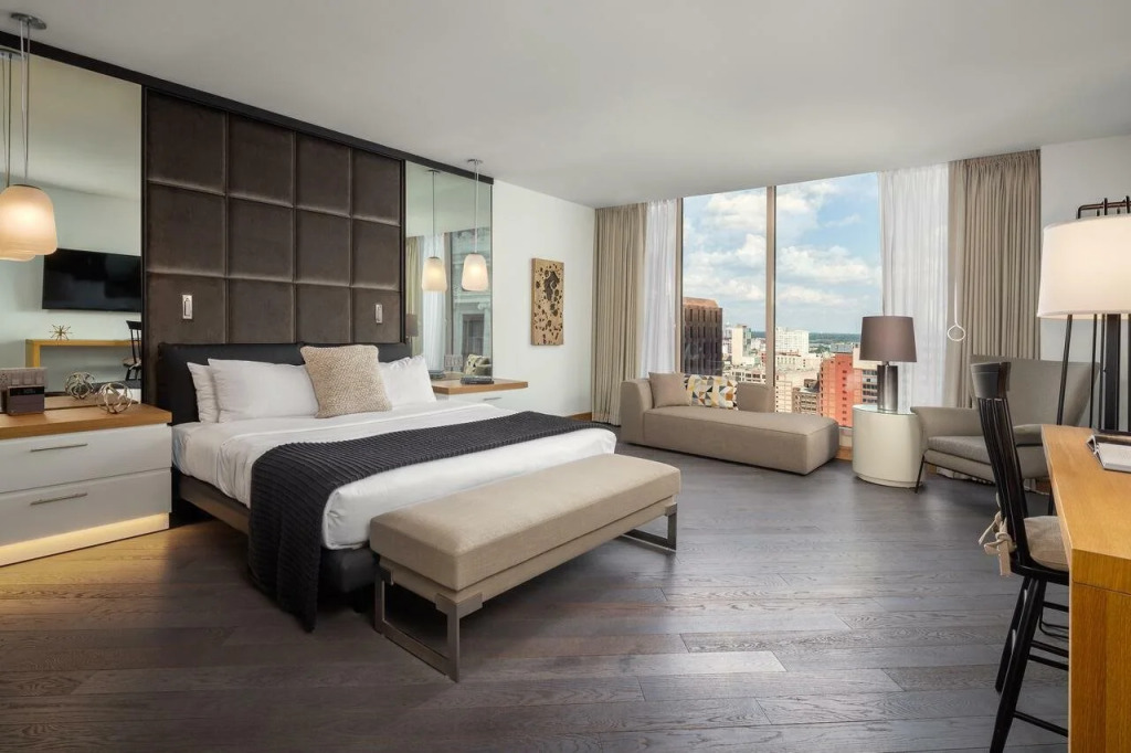 The Windsor Suites