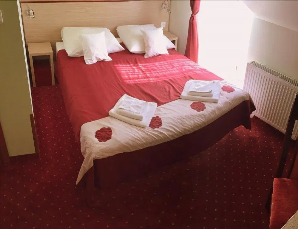 Vinci Hotel Airport