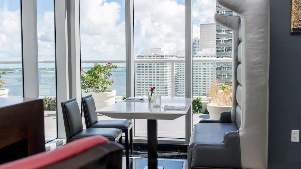 Miami World Rental - Iconbrickell 4810