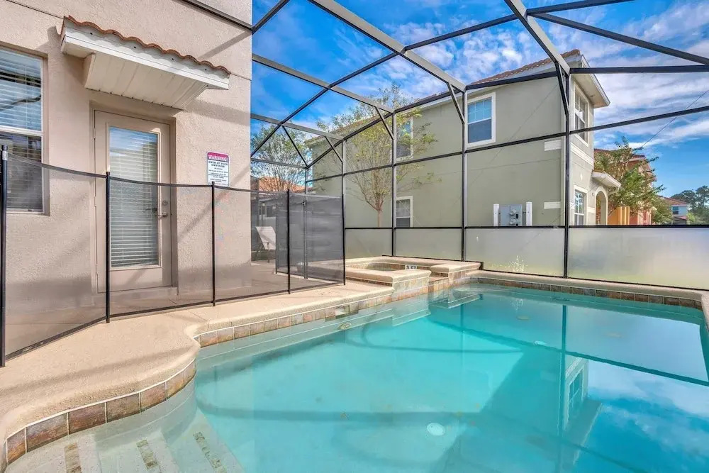 9008 PM - 5BD Serenity Villa: A Paradise Retreat