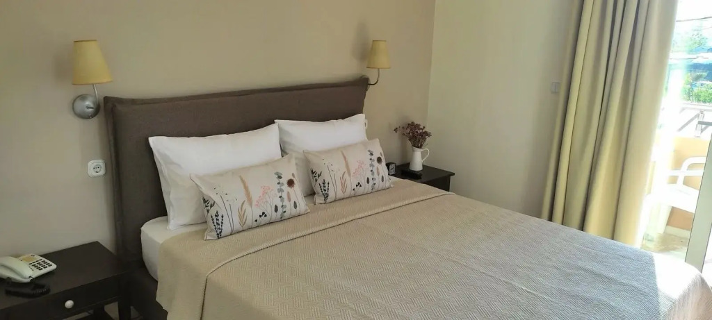 Hotel Peli