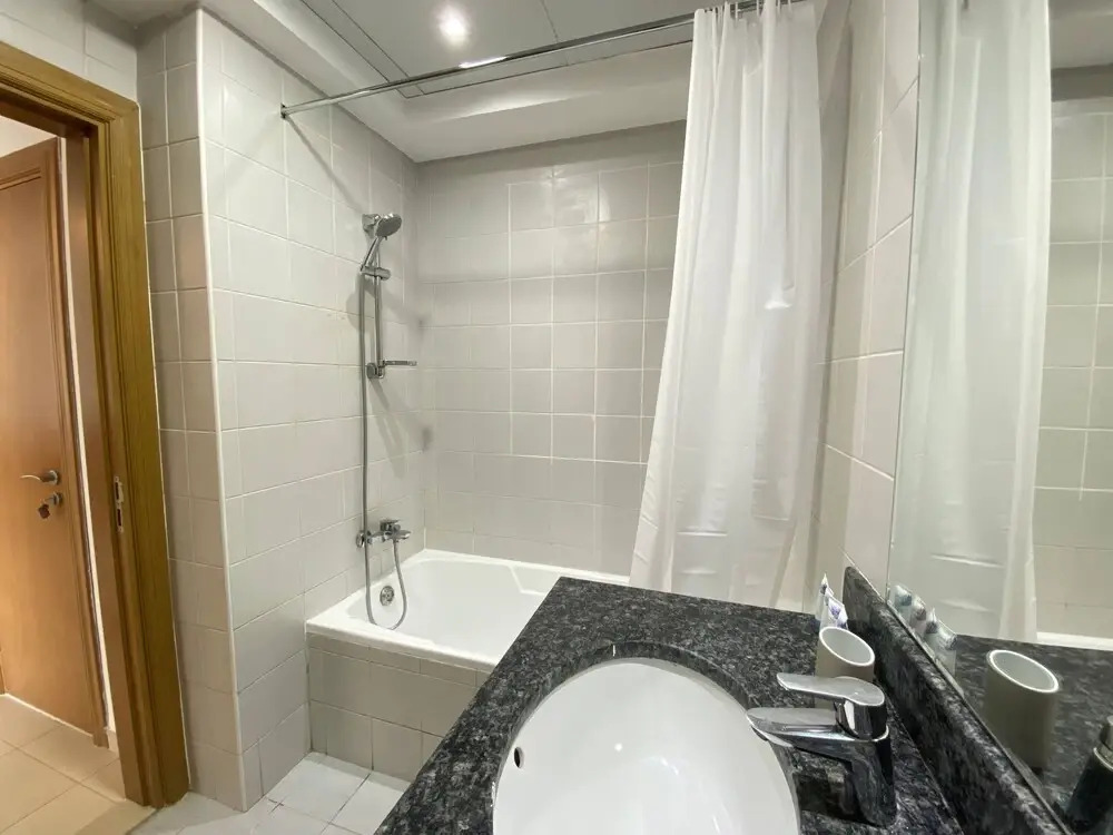 Holiday Inn Dubai Business Bay by IHG