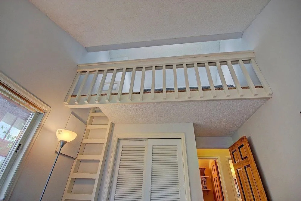 Sundance 4 3 Br townhouse by RedAwning