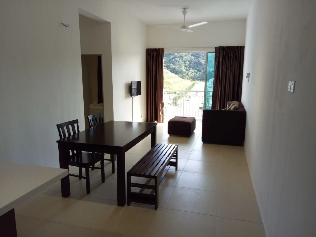 Premium Garden Home 17 Golden Hills