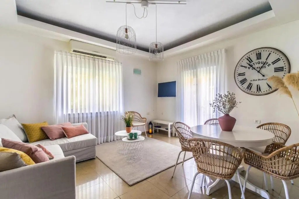 Molho 2BR for 6 guests