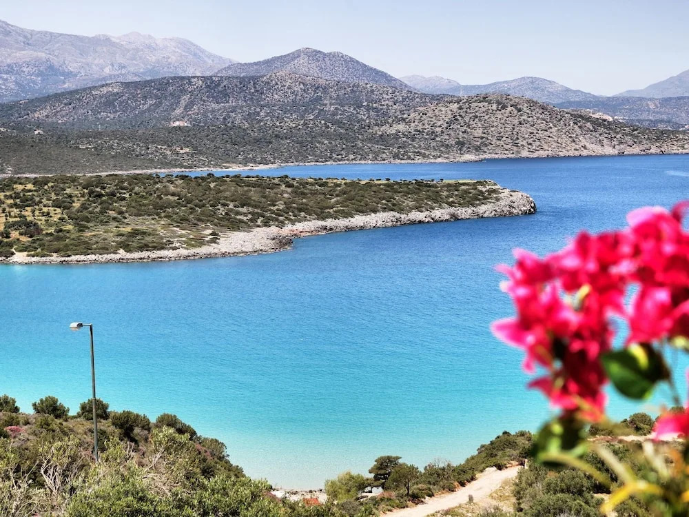 Anemone new Apartment Complex, sea View on Mirabello Bay, Near Agios Nikolaos