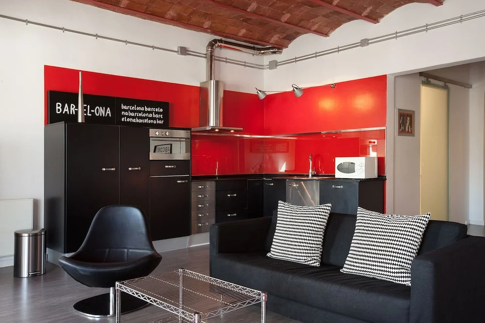 Enjoybcn Coliseum Apartments