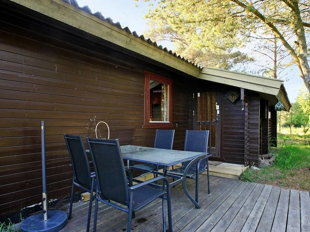 Charming Holiday Home in Ålbæk with Terrace