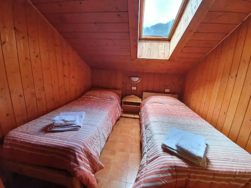 Locazione Turistica Des Alpes-13