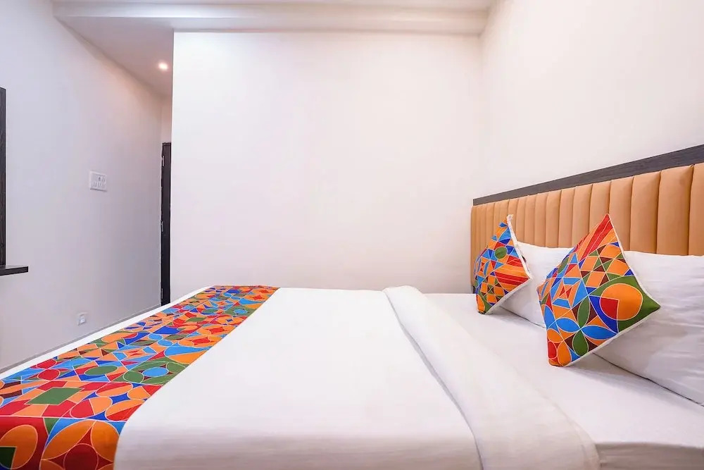 Fabhotel Sunshine Residency