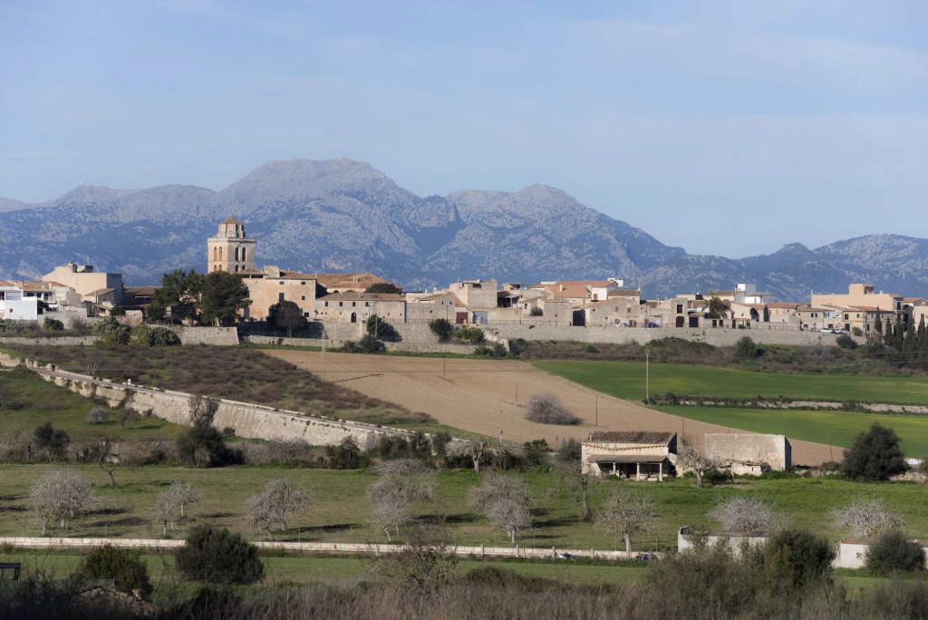 Can Ribera by Zafiro