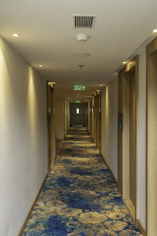 Golden Tulip Bhopal