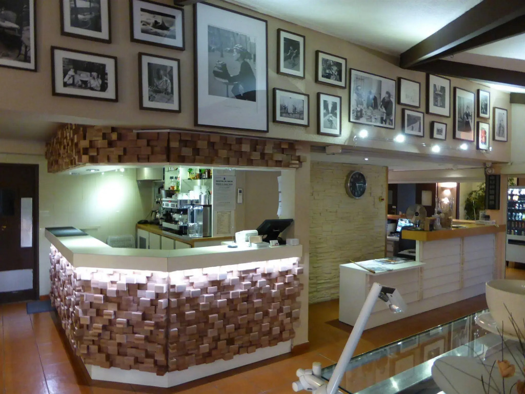 Hotel & Restaurant Heliotel