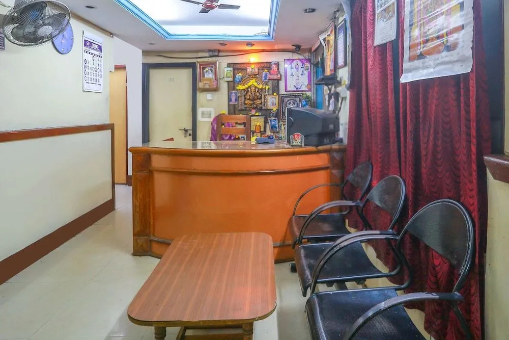 SPOT ON 49012 New Adyar Guest House