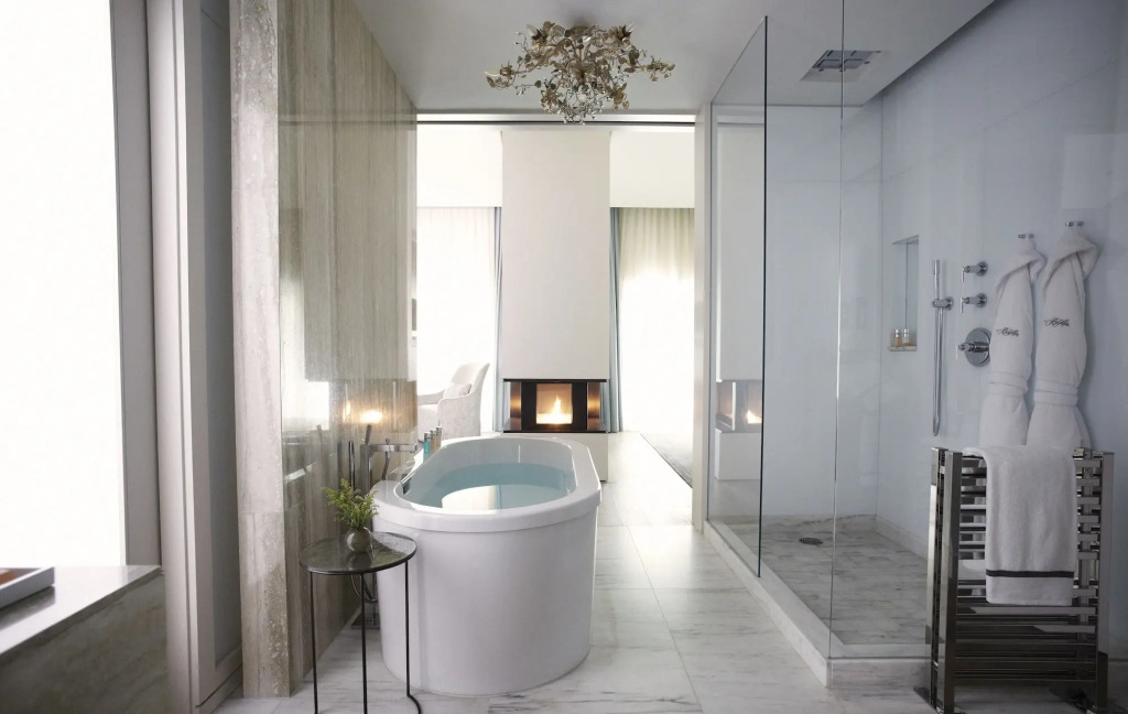 Hotel Bel-Air - Dorchester Collection