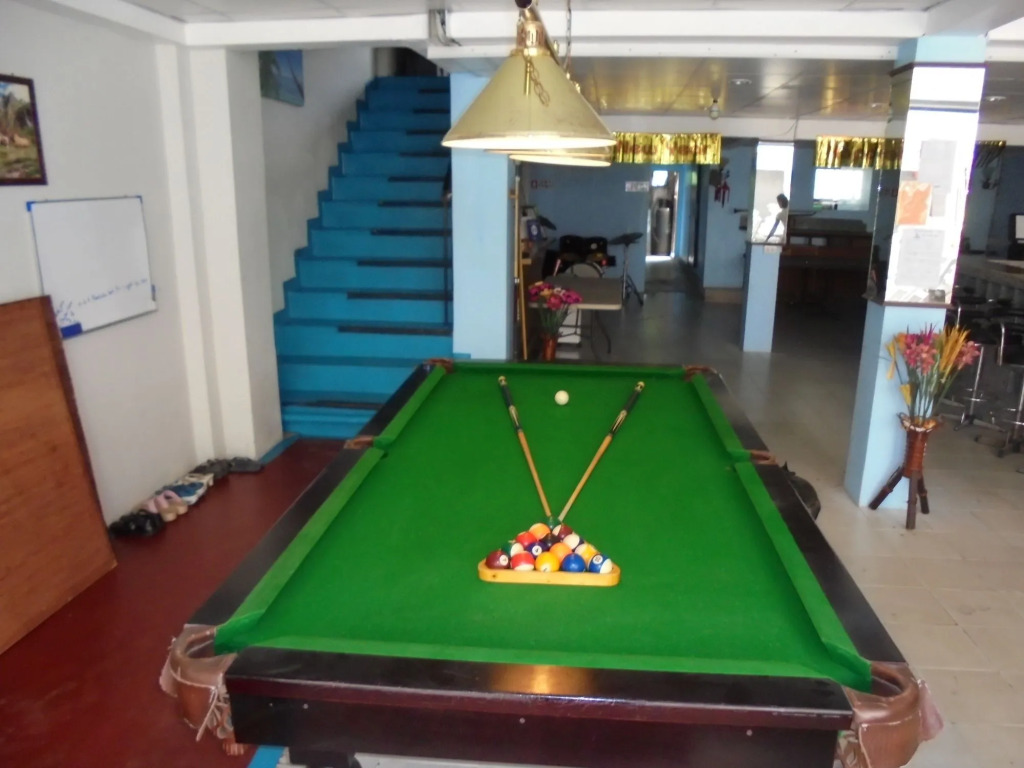PS Guesthouse and Bar