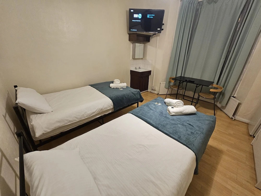 Bruce Rooms
