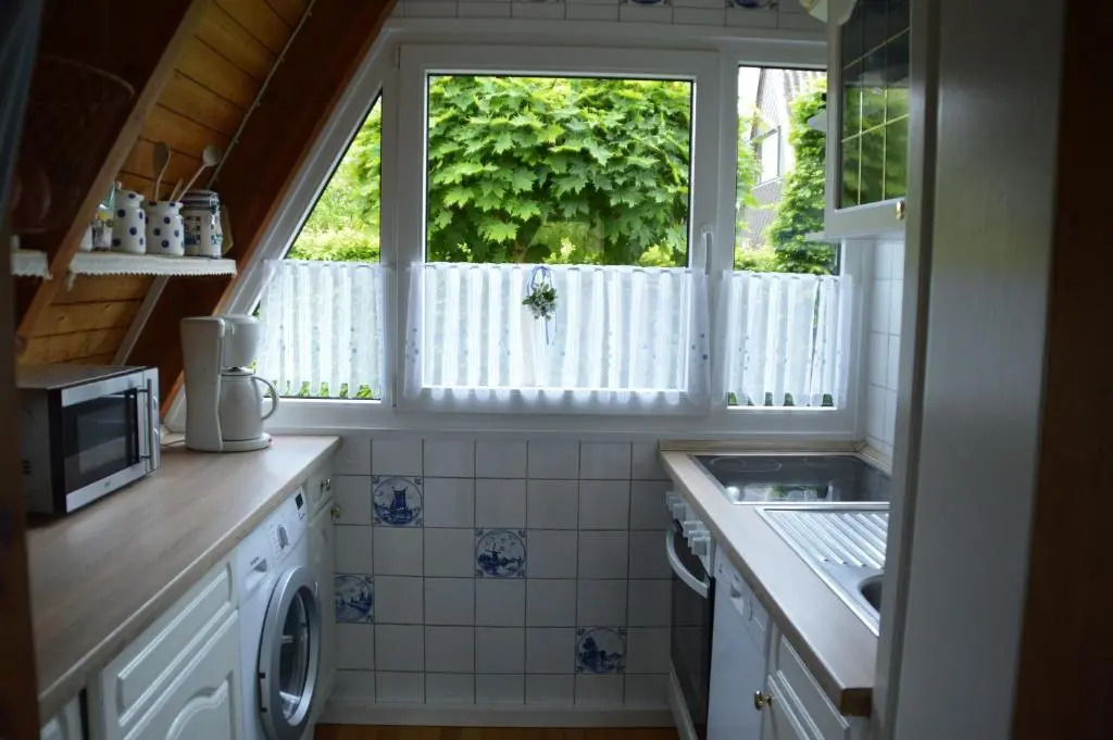 Ferienhaus Delphin, Damp