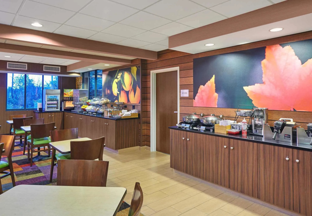 Fairfield Inn and Suites Chicago Lombard