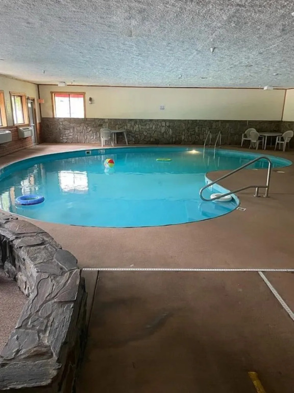 Royal Inn Keystone