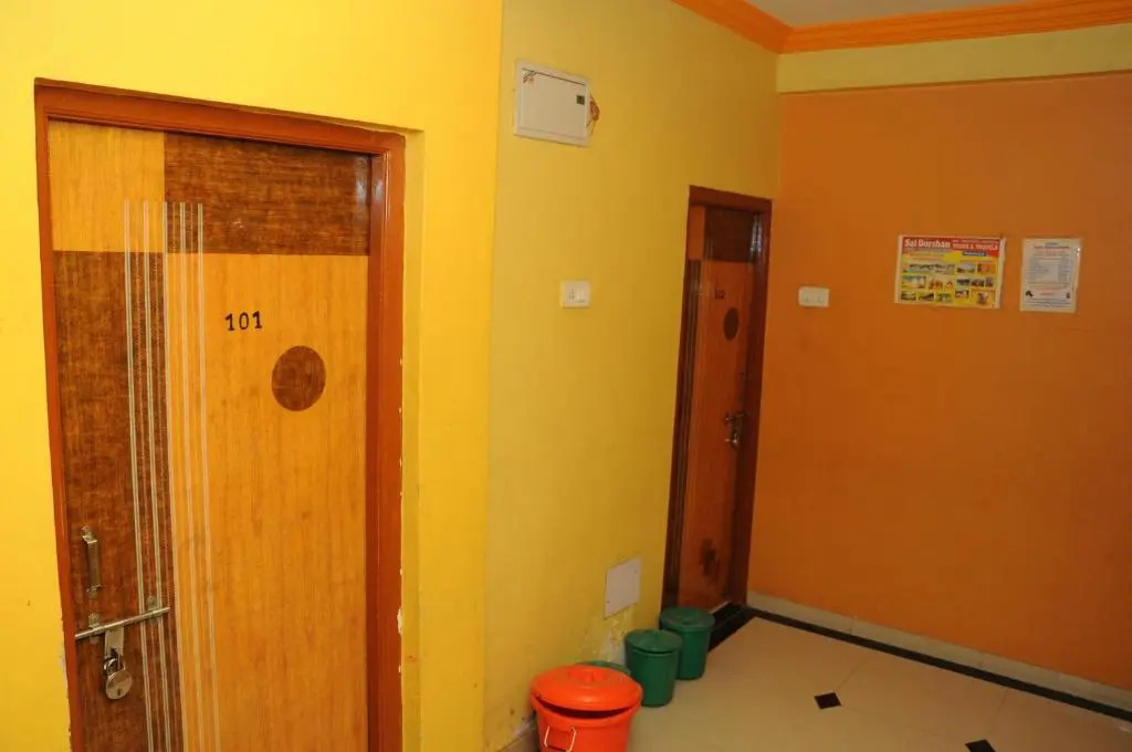 Hotel Sai Darshan