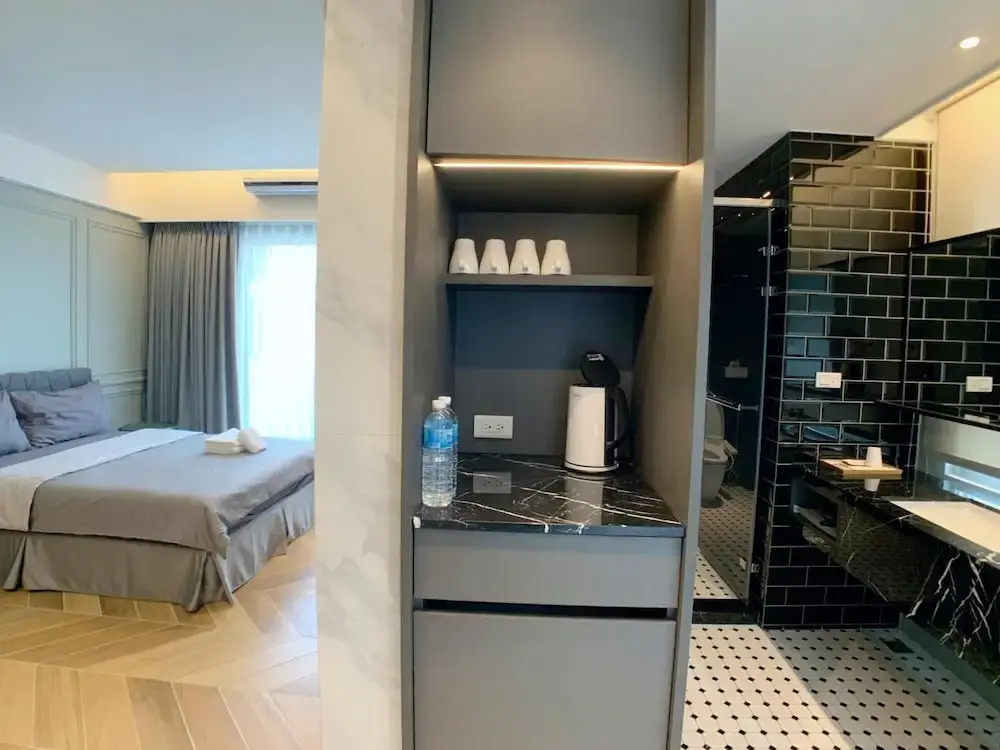 Lea's apartment B