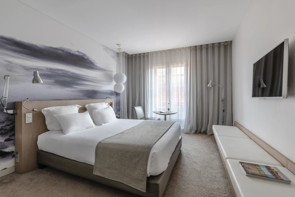 Le Grand Balcon Hotel