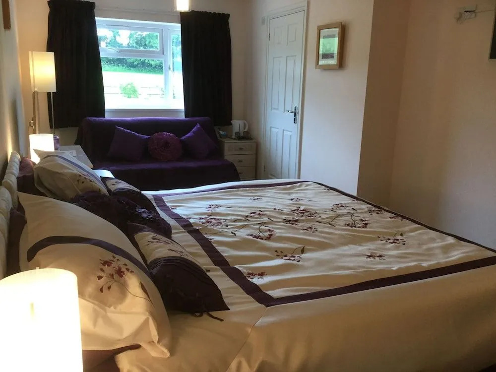 Pen-y-Bont Guest House