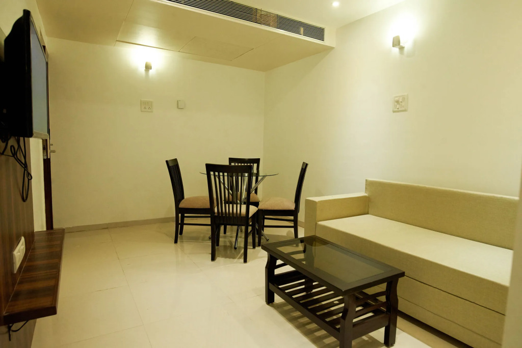 Hotel G-Square - Shirdi