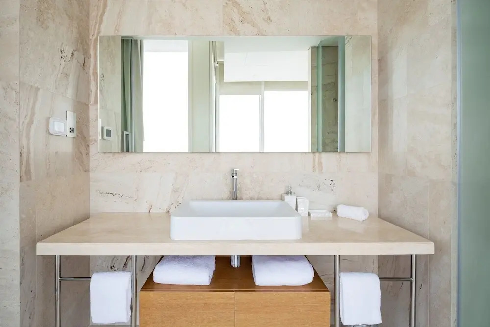 Elegant 2BR Apartment in The Five w/ Private Pool