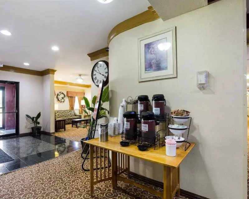Quality Inn & Suites
