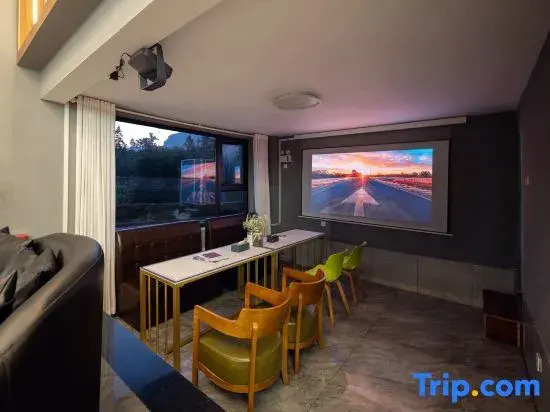 Thousand stars praise homestay