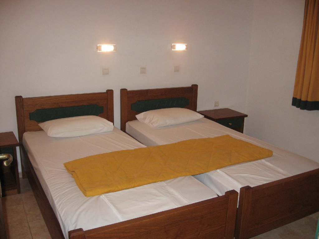 Apollo City Hotel
