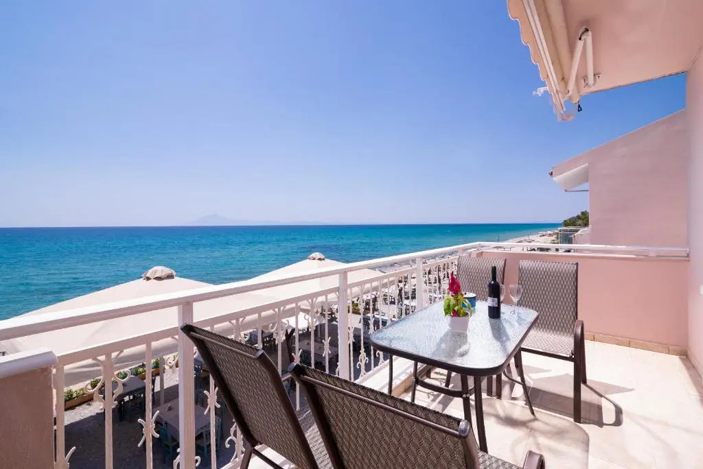 Xenia Suites
