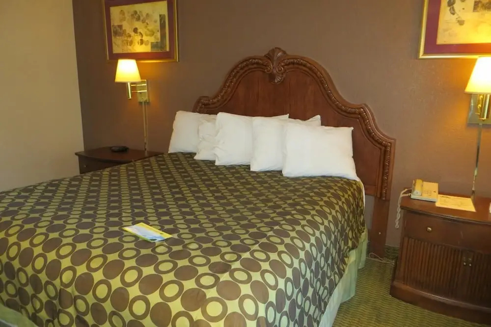 American Inn Stockton