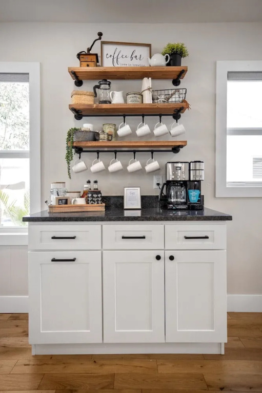 Stylish Luxury Home Near Beach & DT