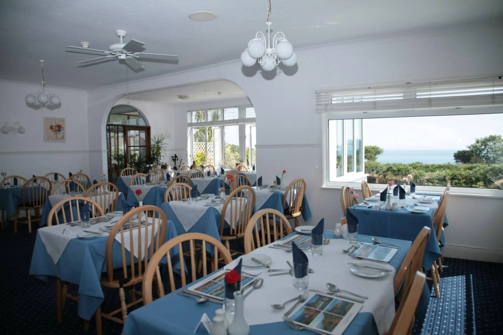 Blue Horizon Hotel