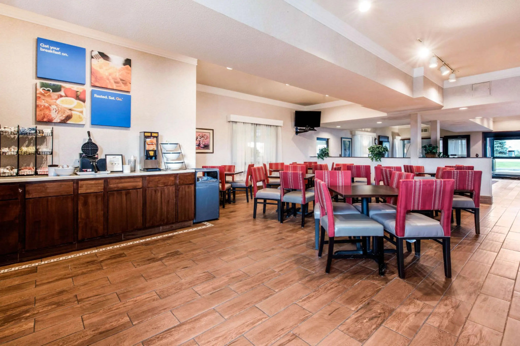 Comfort Inn & Suites Streetsboro - Kent