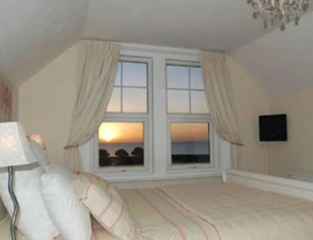 Coast Guest House Accommodation Eastbourne
