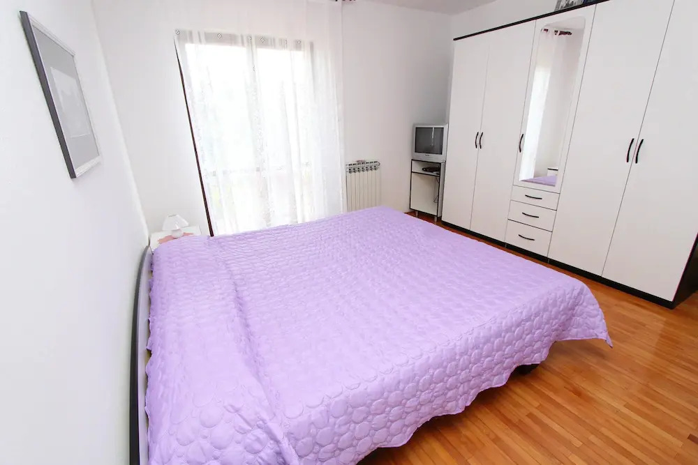 Rooms and Apartment Sanja