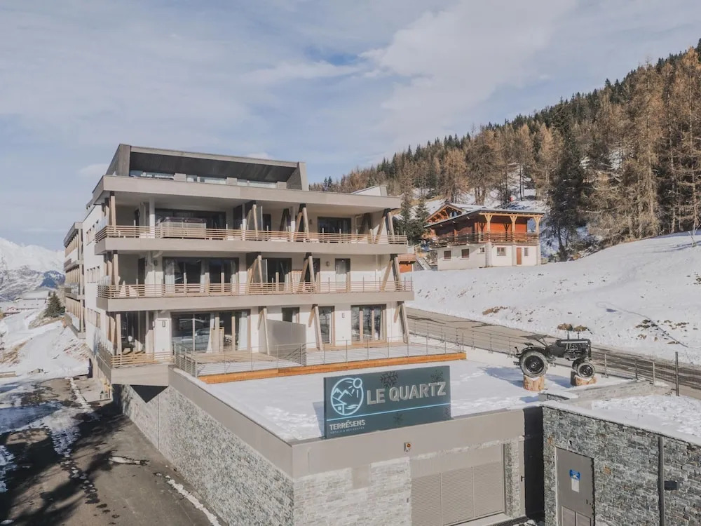 Apartment in Peisey With Stunning Mountain Views