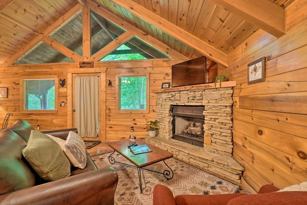 'mountain Dream Cabin' w/ Deck, 7 Mi to Gatlinburg