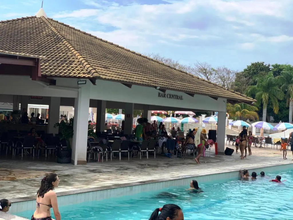 Lacqua diroma - Ótimas Suítes - Park aquático 24h - PISCINA DE ONDAS
