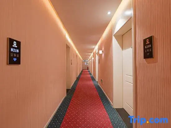 Super 8 Hotel (Beijing Gucheng Subway Station)