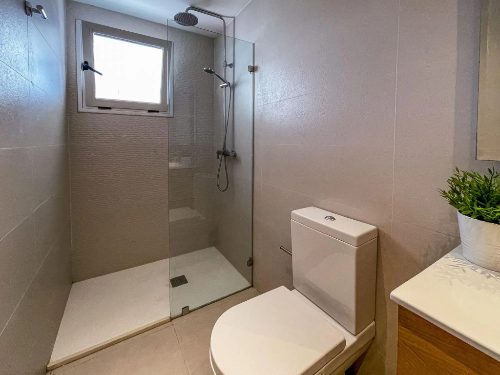Gorgeous new apartment in Los Corales. G3