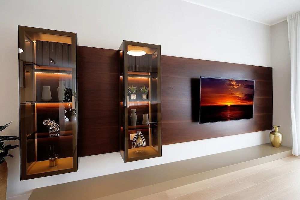 Stylish Apartment 100m from the Beach
